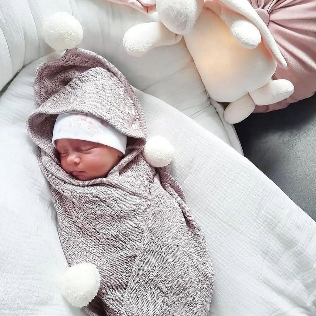 Bolo Bamboo Blanket with a Hood (colours)