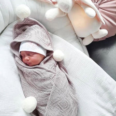 Bolo Bamboo Blanket with a Hood (colours)