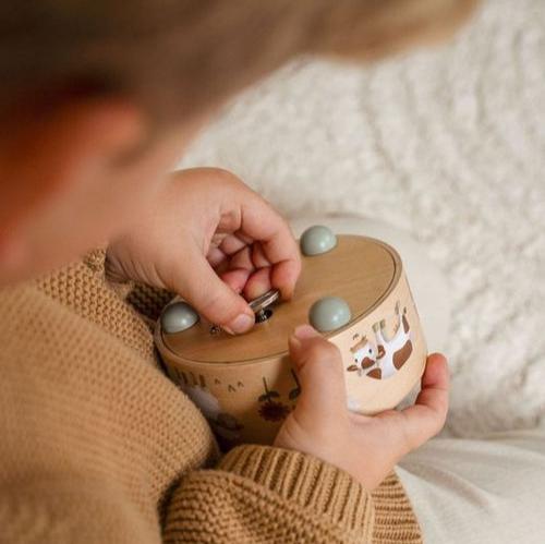 Little Dutch Music Box - Little Farm