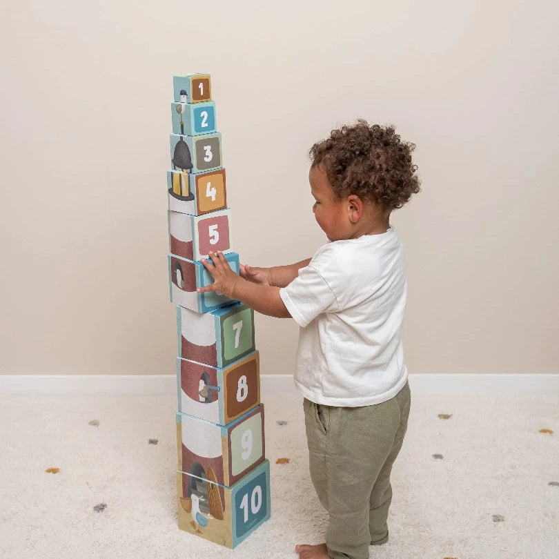 Cardboard store stacking blocks