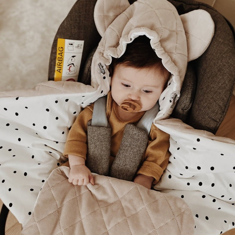 Sleepee Car Seat Blanket - Royal Baby (colours)