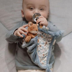 Little Dutch Cuddle Cloth Print Fox - Forest Friends, soft comforter for babies with crinkly textures, labels, and a pacifier attachment loop.
