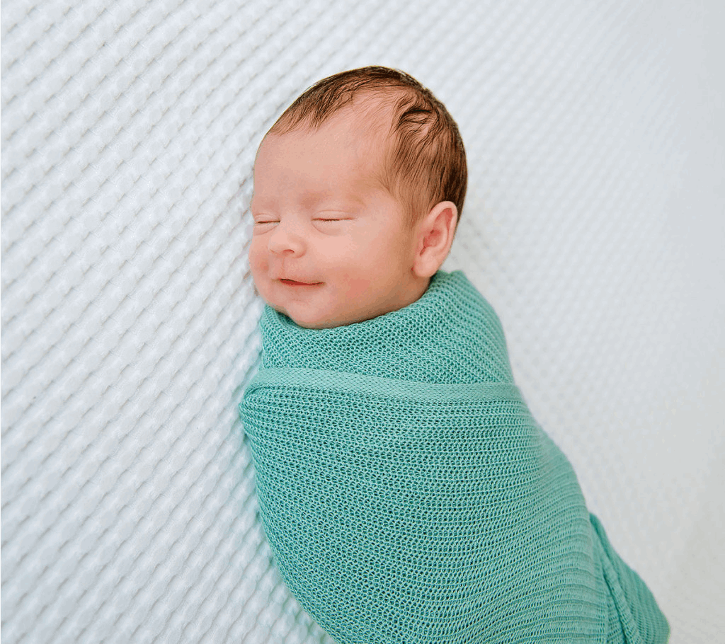 Lullalove Light Swaddle Blanket (colours)