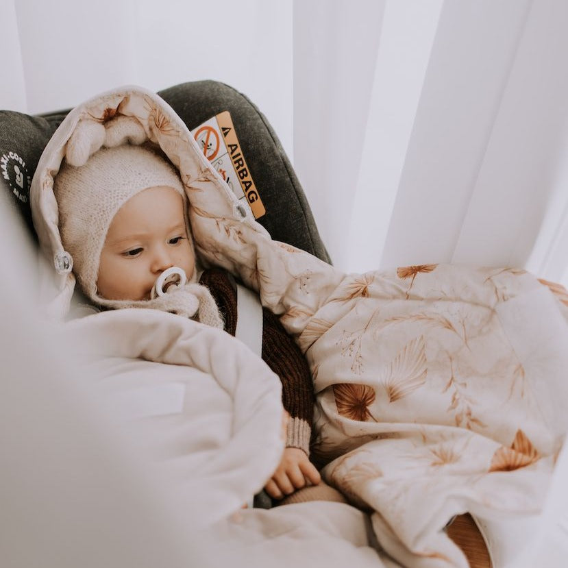 Sleepee car seat blanket for baby with 5 point harness